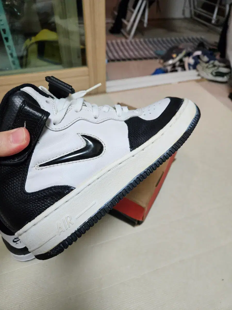 thumbnail-3